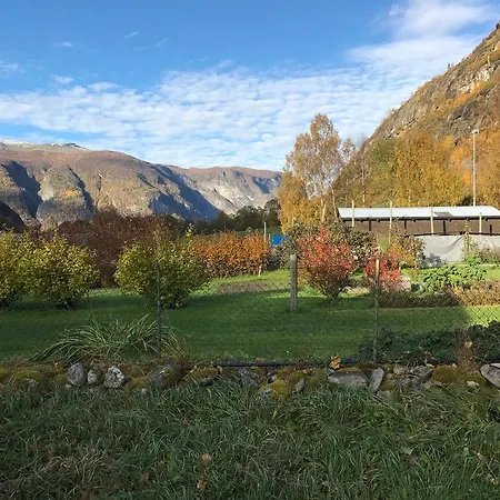 Apple Farm Aurland