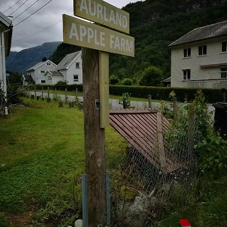 Apple Farm Guest house Aurland
