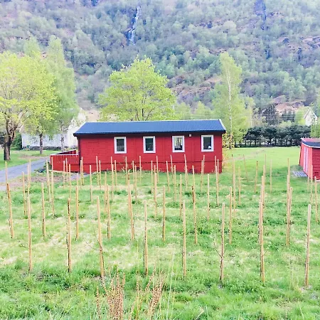 Apple Farm *